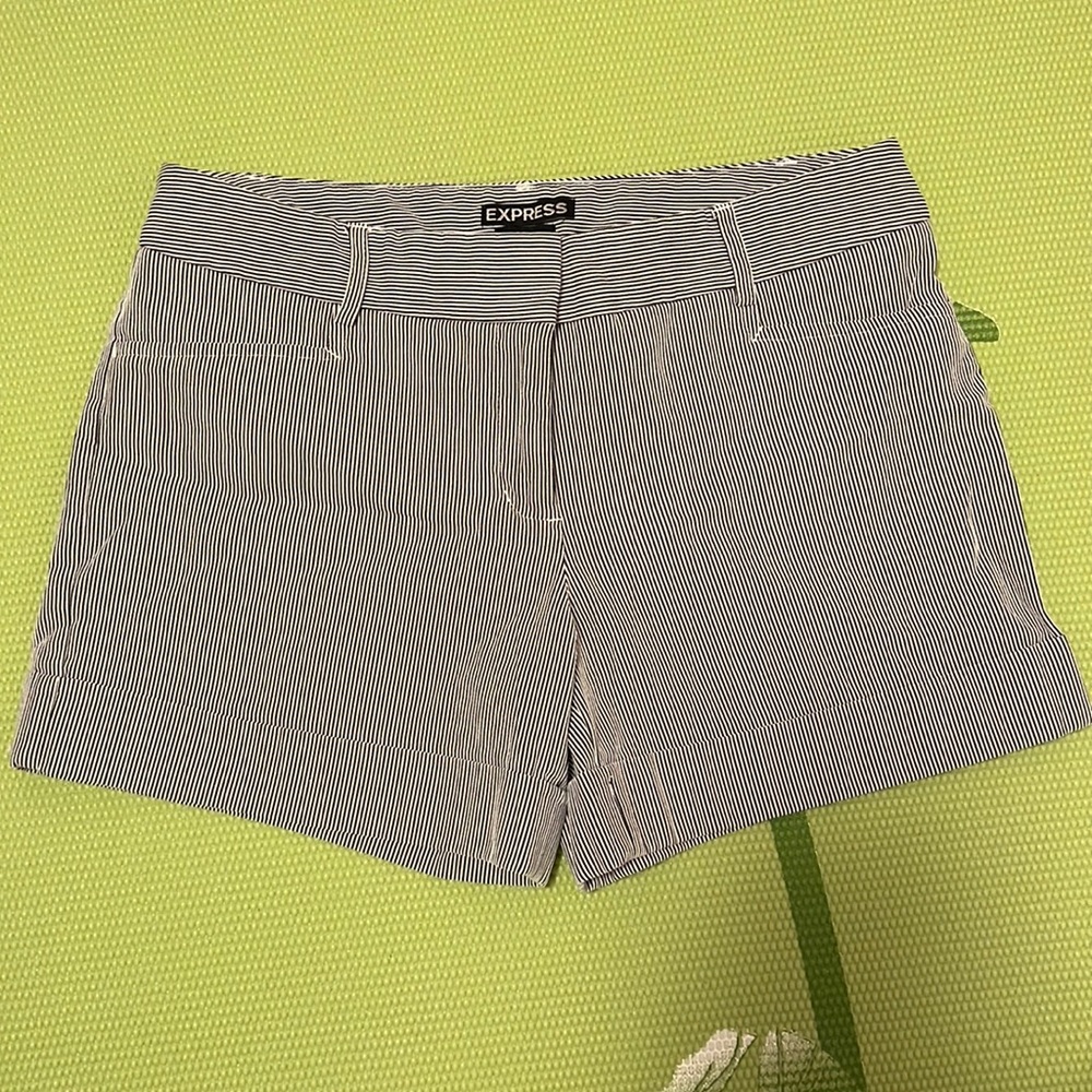 Express shorts